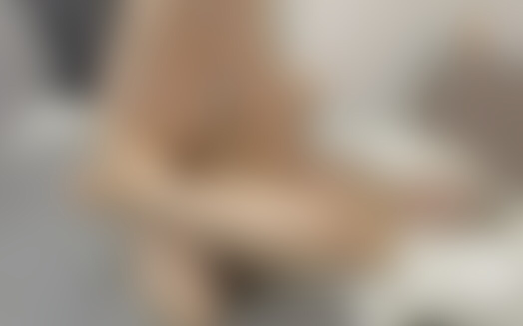お風呂溜めてる時間でエッチ❤️
途中『お風呂が沸きました』と聞こえてきます😂
最後は大量射精されちゃってます🤤💕 (2/2)