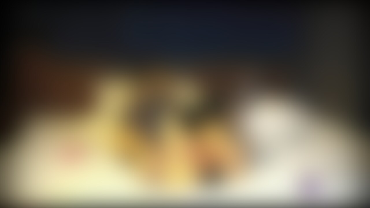 【レンタルルーム行ってみた】シリーズ
もっと応援プラン限定
時間:15分36秒
指では我慢できず、持参したローターに手を伸ばす妻。
手慣れた感じに電源を入れ、一番好きな振動の強さに合わせローターの先端をクリから下の唇を這わせる。
指の時よりも大きな声が漏れる。
そして、妻の好きな奥にある子宮口のあたりまでローターを一気に入れて。。。 (2/2)