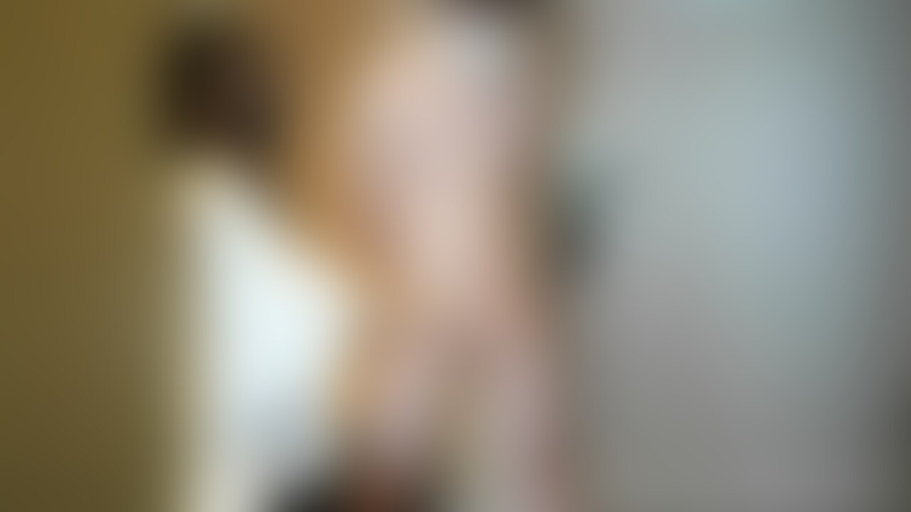 うらら@私服コスプレ手コキで射精管理♡ 動画 (2/2)