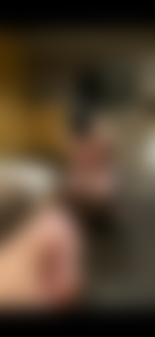 リモコンバイブをつけてお散歩後、おちんぽ欲しがるマゾ女♡さらに中出し懇願♡ (2/2)