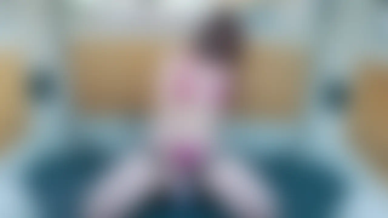 荷台でピストンマシンオナニー💕
近寄られたらすぐに変態行為バレちゃう🫣 (2/2)