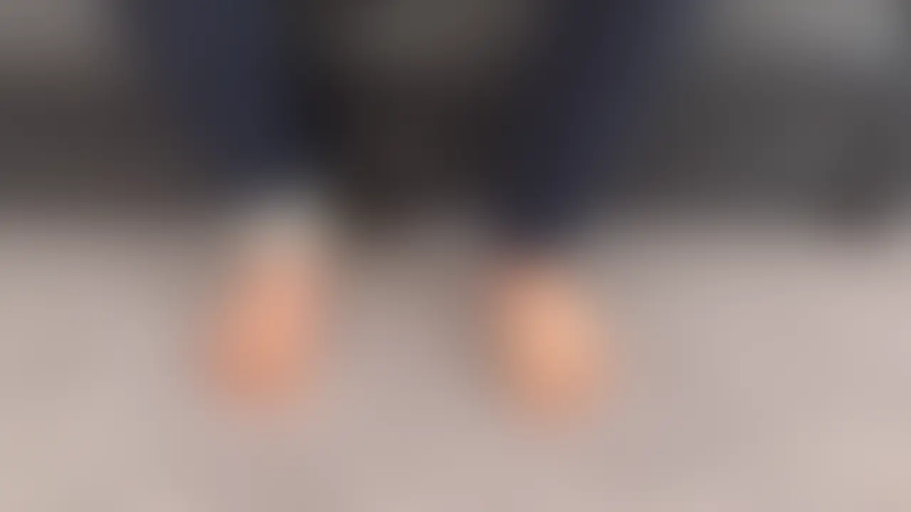 今風前髪系イケメンが縛られてながら大量潮吹き sample 1