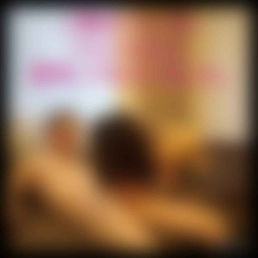 過去の削除動画の再投稿です。（2023年2月投稿）
プラン加入者さんに見学されながらも、御主人様にエロくご奉仕する姿をご覧ください。 (2/2)