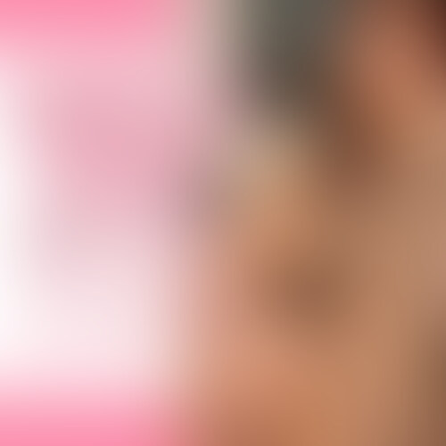 ニャンニャンコスプレでぬるぬるのおまんこに
ディルドを挿れられてアヘ顔しちゃう。
アナル丸見えで奥まで突かれるおっきなお尻も最高! (2/2)