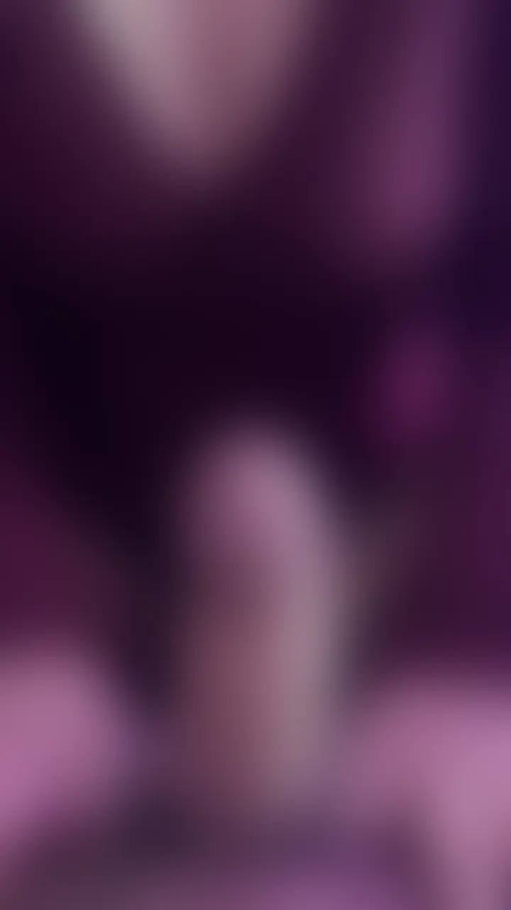 シコシコする前からくっさい我慢汁ダラダラのちんぽイジメちゃった♡
みんなは手マンコでズル剥けにした亀頭ヨシヨシされるの好き?🫶
ちなみに私は亀頭ヨシヨシされてる時の情けない顔見てるのが好き🥰
※射精量凄すぎて動画の最後15秒ほど、マイクに精子がかかってしまい少し音が変になってます😢
単品でご購入の方は予めご了承ください。 (2/2)