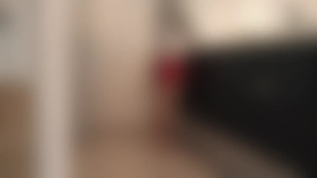 昼間にキッチンで料理中に犯された…プライベートSEX！ sample 1