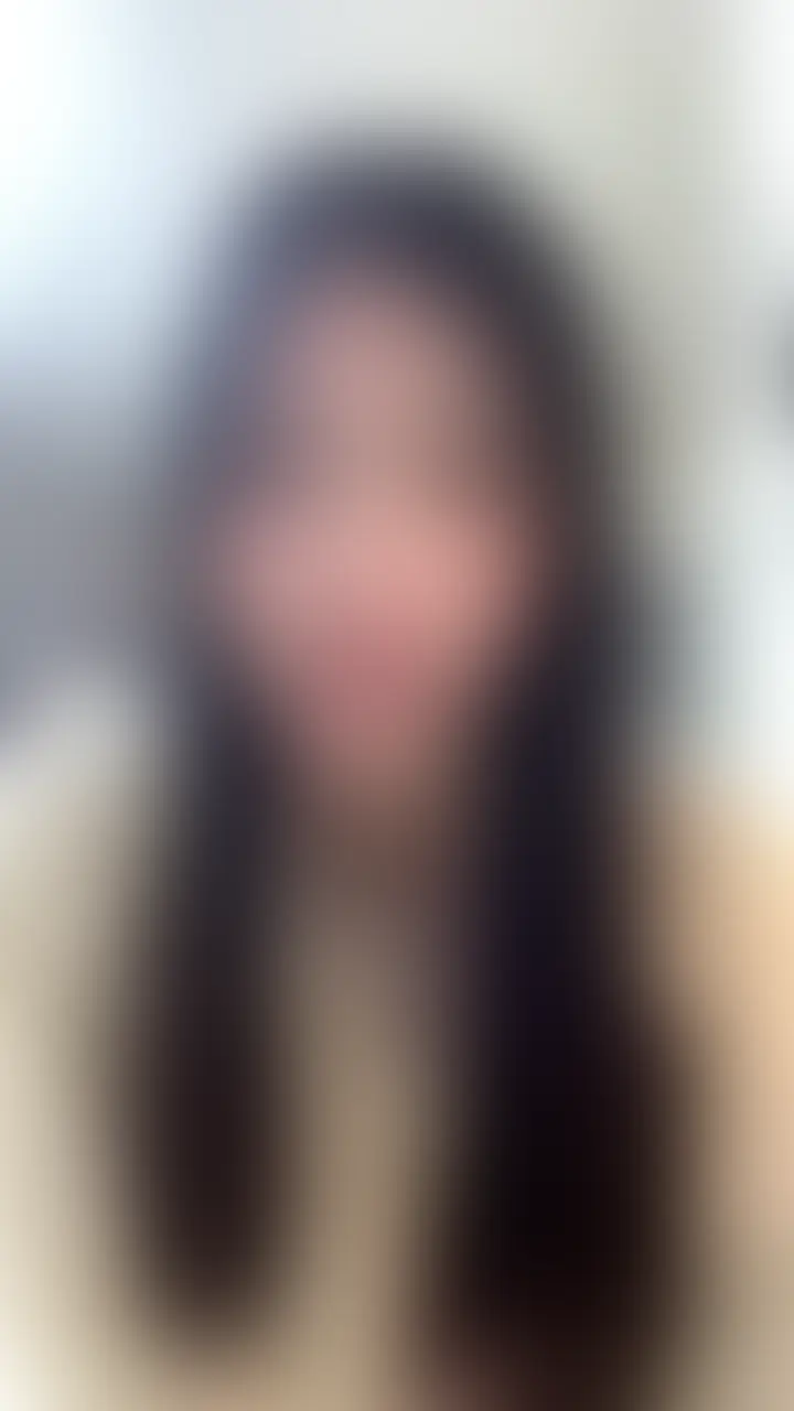 【☆新作自信作☆】韻を踏みたい訳じゃないです🤭
バイトから帰ってきてパジャマに着替えてオシッコ♪(๑ᴖ◡ᴖ๑)♪
是非顔出しで見て欲しいな💞
#女子大生
#変態
#おしっこ
#オシッコ
#パンツ
#おもらし
#xmas2025 (2/2)