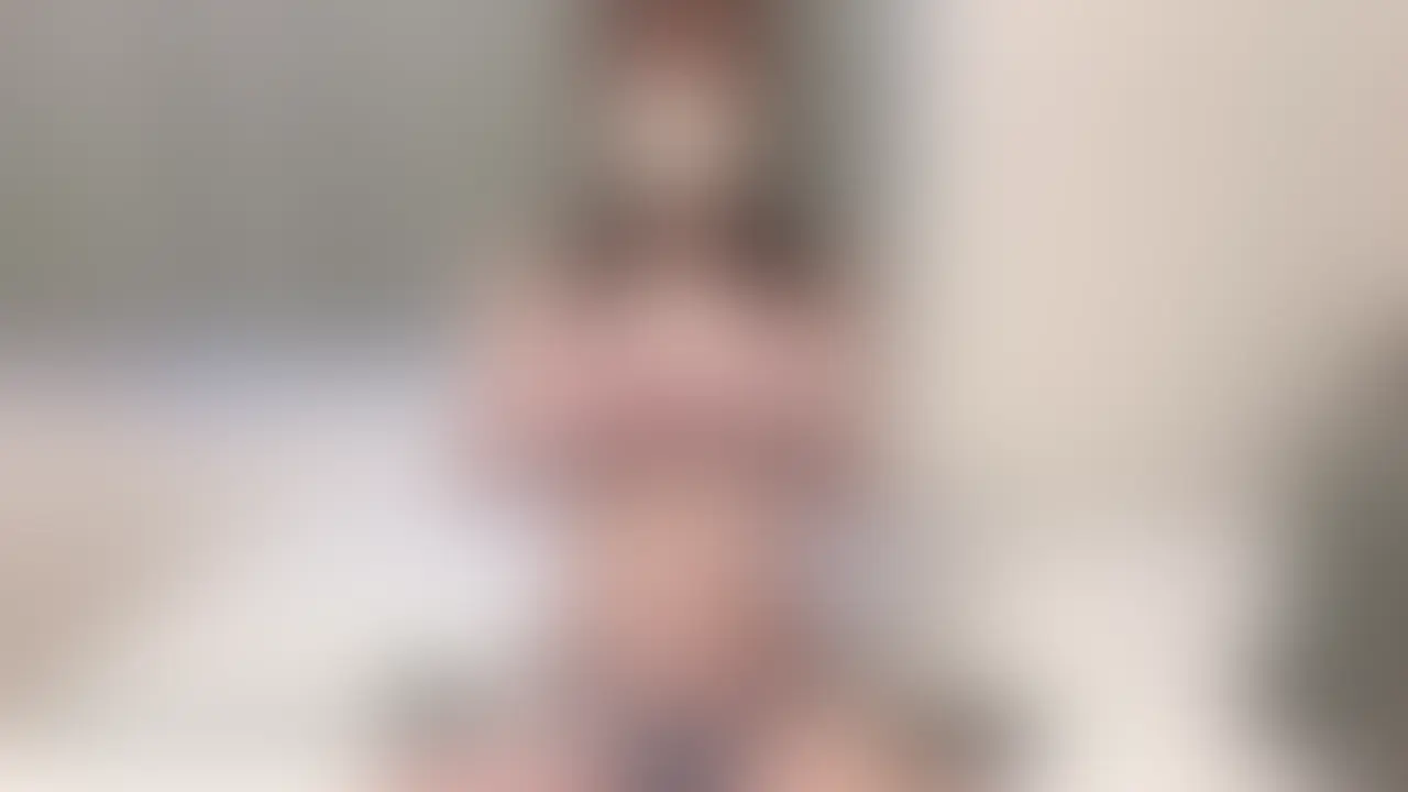 こんばんは🌙
アラサーぼっちOLのさおりです。

私が一番弱いところ…みんな知ってるかな？🥺🩷

乳首攻めまくったら大変なことになっちゃいました💦💓💓 (2/2)