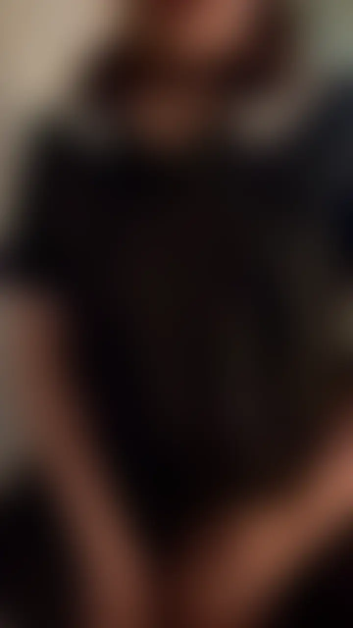 久しぶりの動画投稿です💕
クリ気持ちいぃ🥹 (2/2)
