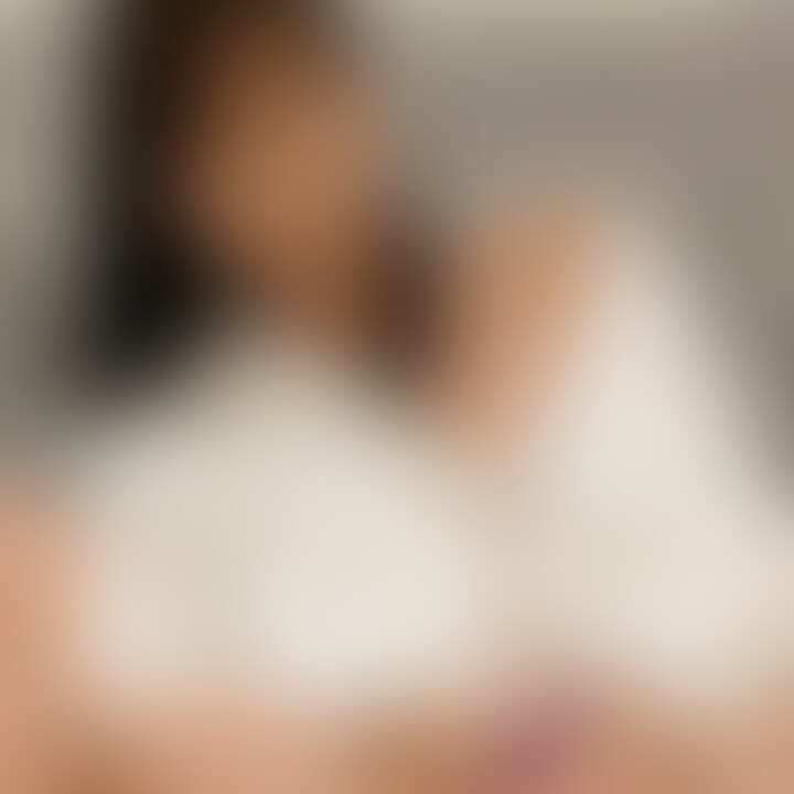 右上の「いいね❤️」を押してから見てくれると嬉しいな💕
新しく買ったウーマナイザーでおなにーしたよ🥰 (2/2)