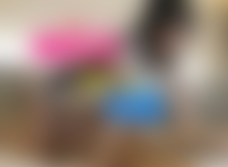MOCOちゃんvsおなら童貞M男のROUND3です

MOCOちゃんの手コキって緩急つけてくるので
気持ちよさ半端ないんですが、それ＋での
あのスカシ・轟音・超ロングでのおなら攻撃・・・
M男さんも途中果てそうになりますが
まだまだ味わいたい一心で何とか耐えてます！

しかしこれおならフェチさん達にはほんとに
夢のようなシチュエーションですよ・・ (2/2)
