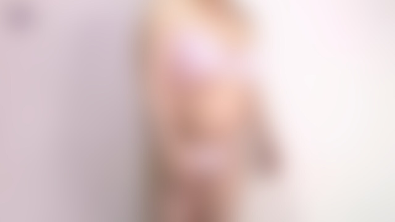 潮吹きクイーンほえーるちゃん
下着のまんまやっちゃった
第一章
準備体操～ぷにぷにお〇んこと巨乳を後ろからいじる～潮吹き

ついにほえーるちゃんの真価が発揮された瞬間
お〇んことおっぱいをちょっといじっただけで吹いちゃった。

お見逃しなく‼ (2/2)