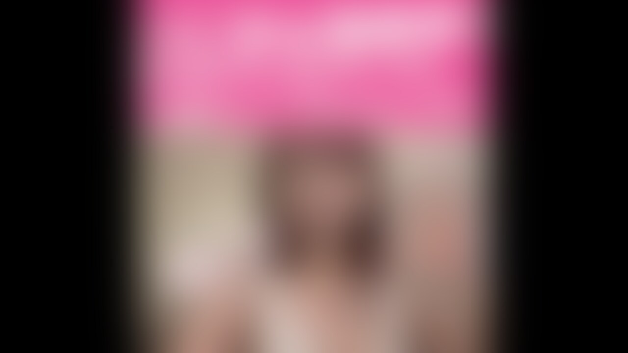 大人気インフルエンサーが実況フェラチオ！皮被ったおちんちんをじっーっくりいじりまくる💕

ファンがめちゃくちゃ多い大人気インフルエンサーが実況フェラチオ。
自撮りしながら包茎ちんぽをいじりながらしゃぶってくれる。

どのシーンも可愛い！
自撮りだから自分が可愛いポイントを押さえてます！


きらきらネイルを包皮の中に挿入するだけでももう抜けるシーンになっちゃう。

とにかく可愛い子が好きで、彼女のファンならマストです！ (2/2)