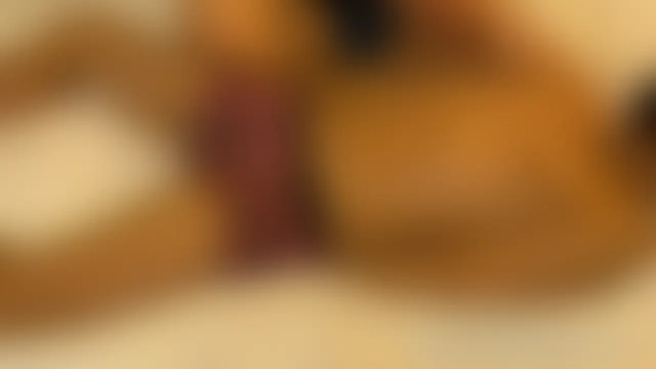 ガーゼで快楽堕ち！狂いまくる太マラ大学生 sample 1