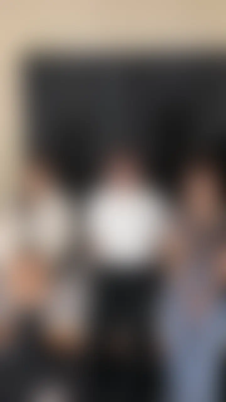 【童貞卒業プラン🎓】童貞チャレンジVol.22
今回の挑戦者はとおるさん。
今まで女性と手が触れただけの接触しかない生粋の童貞さん。
清楚ボブと華奢な美女のWフェラに絶え、
長年の夢だった童貞卒業を叶えることができるのか!?
大奮闘する童貞の勇姿をぜひご覧ください! (2/2)