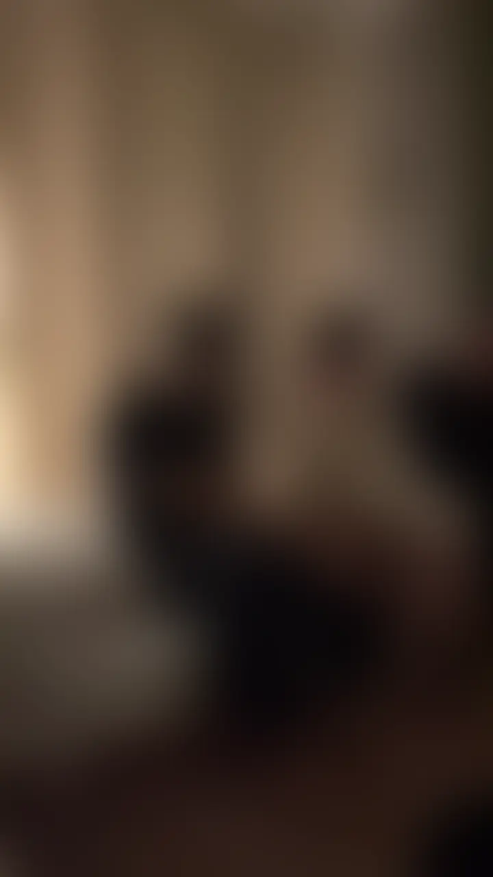🔥動画時間:2時間越え(134分)🔥
 
 【彼氏持ちでスタイル抜群の巨乳エステティシャンと3Pした。】

都内のマッサージ屋さんで働いてる20代前半の爆美女です。。
 
一度お店に行って仲良くなったGカップセラピストとその後、連絡先交換して気づいたらセフレ関係になって、今では友達呼んで3Pとかに誘っても来てくれますww
 
スタイル抜群で、性欲も他の人より強いらしく、仕事のマッサージ中におっぱい当てながら男の人を誘惑したりしてる変態巨乳美女ですww
 
 ⚠️本編"完全顔出し"⚠️
 
※身バレ防止の為、予告なく動画を削除/非公開にする可能性があります。お早めにご視聴ください。(単品購入者は、動画削除後も永久に視聴可能。
 
🎁🎁🎁プレゼント企画開催中🎁🎁🎁
 
過去の未公開ハメ撮り動画から、激選した中出し&完全顔出しの見どころ集(2時間越え)をまとめた動画を抽選でプレゼントします🎁
 
 この投稿に「いいね」「ブクマ」「『巨乳最高』とコメント」していただいた方に抽選でmyfansにてプレゼント動画をDMさせていただきます。フォロワー限定なのでフォローも忘れずに。 (2/2)