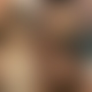 個撮)【ちょっと怖い?】爆乳お○○○さん【実はチンポ大好き】ご奉仕フェラ!そしてドッキリ口内発射!
服の上から気付いていましたが、まさかこれほどの爆乳とは!
この迫力!この柔力!
思う存分揉みまくり!幸せすぎる!
ちょっと怒っているようで、内心ビビッていました。
が!勃起チンポを見るや、とても優しくエロい表情に!
こちらの反応を見ながらフェラしてくれます。
その優しさに甘えて、黙ってビックリ口内発射!驚きつつも全部のザーメンを受け止めてくれました。 (2/2)
