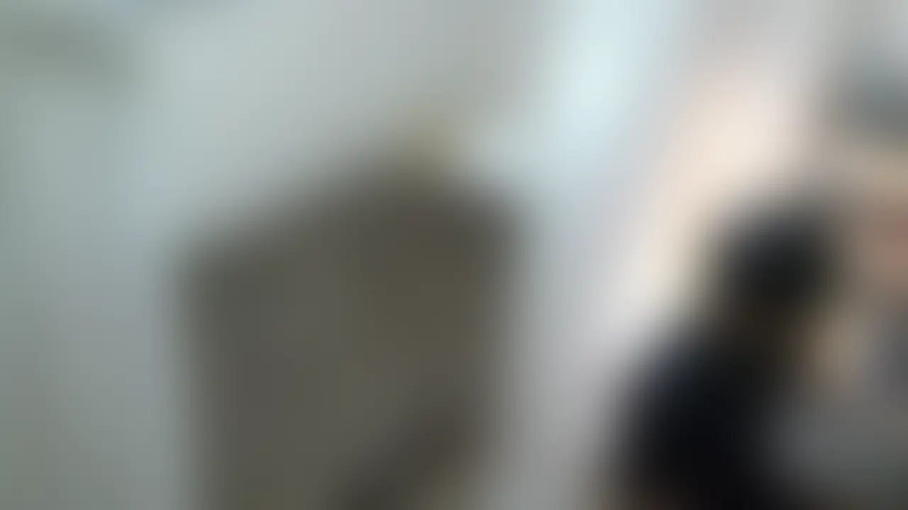 imouto011販売
スタジオで撮る誕生日記念写真は結構高いそうです。 (2/2)