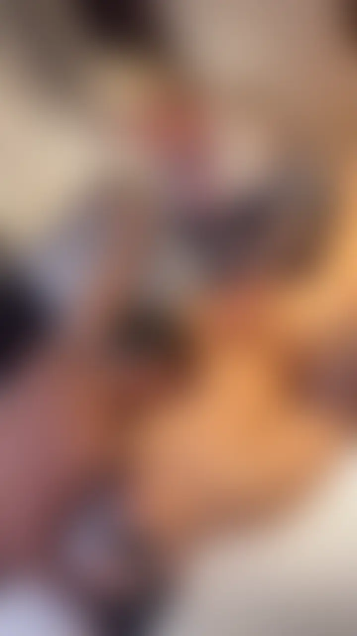 ホテルの最上階で道行く人に見せつけながらノンケ男女をハメ倒す。 sample 1