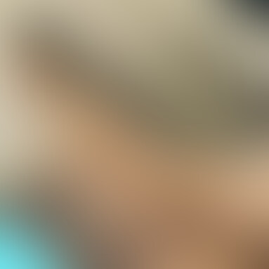僕のハメ撮り趣味を許してくれる。
そんな女神のような子たちとの
イチャラブセックスをこっそり公開。

今回もデートしてきました。
いつの間にかセフレ関係になってたゆきちゃん。

🍜サンプル
https://myfans.jp/posts/7923cd99-d1dd-4d48-8d70-2faa4dc1b644

歯科助手だそうでクリニックは
男女比1:9で出会いが無いと毎秒嘆いておりました。

はっきり言って滅茶苦茶かわいいです。
彼氏いないって言うんでらいん交換して、
しつこく誘いまくり何回かデートするうちにこんな関係に。

もう付き合ってるよね？って聞いたら「それはむり」って、…ひどくないですか。

そしてエロくないですか？？


つまり僕のおちんちんにしか興味が無いと言うことです。都合のいいチンポ扱い！ひどい！

でも可愛いから許す！！！

と言うわけで、毎回僕が負けてしまいます。
でもバックで突くといつも僕が大勝利します。

寝バックでGスポットぐりぐりしてあげると
「こわい～！気持ち良過ぎてこわい～～（泣）」

はい勝ち～！

そんなわけで膣内を開発しまくり優勝しました。
ドロドロの大量発射！ごちそうさまでした！ (2/2)
