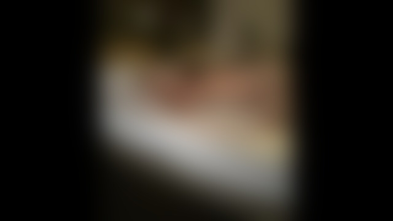 20代前半の女の子の複数プレイを撮って出しでアップします。
編集時間が無かったので全体的にモザイクさせて頂きましたが迫力はわかると思いますw 短時間(1時間経過してないw)でかなり濃密なプレイでした! (2/2)