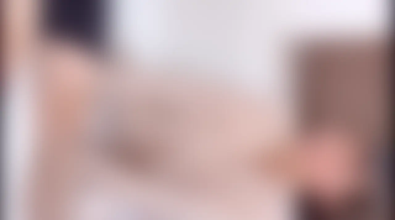 極上授乳手コキ♡ママのミルクとお手て、どっちが気持ちいい?
授乳しながらの手コキという、男の夢を詰め込んだ1本。
ちゅぱちゅぱという吸い付き音と、ヌルヌルの手コキの音が合わさって、聴覚からも攻め立てます!
甘えたい時、抜きたい時にぴったりの濃厚な時間をどうぞ。 (2/2)