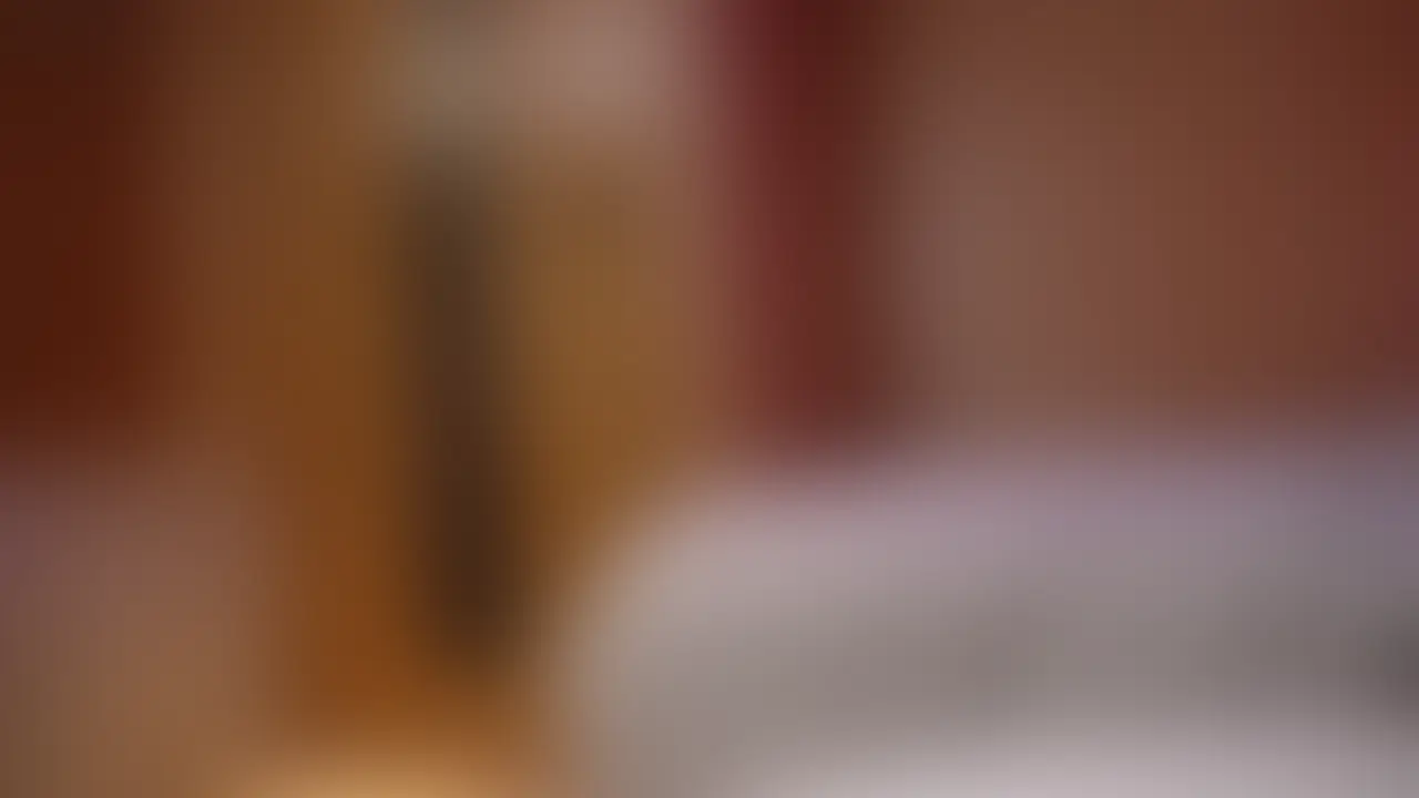 美しすぎる人妻の旦那に内緒で…
旦那には内緒といいつつも本編での顔出しをどうにか取り付け
マンネリなえっちでは物足りなく乱交に手をだしたいとハッシャーズへ連絡がきたのだった
通常単品価格:3,400円 公開から24時間限定:1,500円 約56%OFFで見られるのは今だけ。
24時間後は通常価格に戻ります。
ハッシャーズ本部プランなら、 月額3,500円で乱行作品ぜんぶ見放題。 この1本だけ見るなら単品購入。 まとめて見るなら本部プランがお得です。 (2/2)