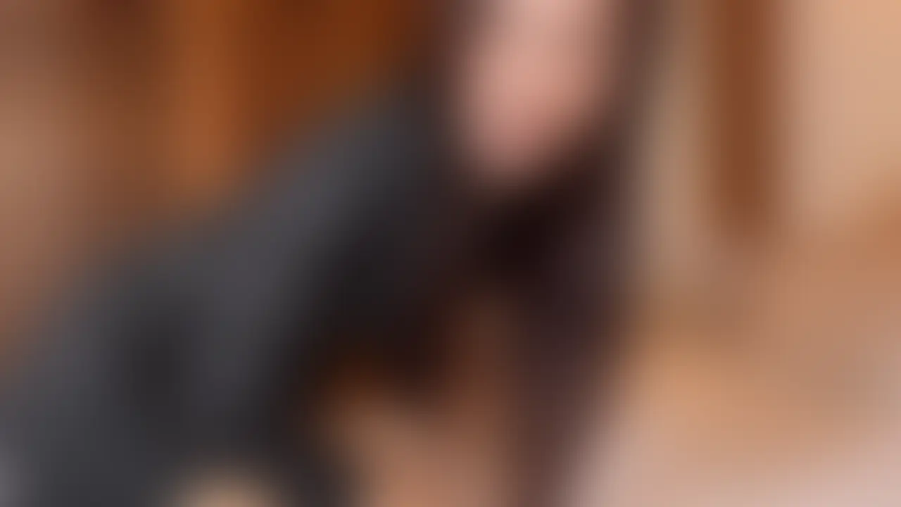 ❤️久しぶりにスーツ着たまま自撮りオナニー🩵
今回のオナニー動画は潮吹きまくりです💦
パンスト好きの方にもぜひ観てね❤️ (2/2)