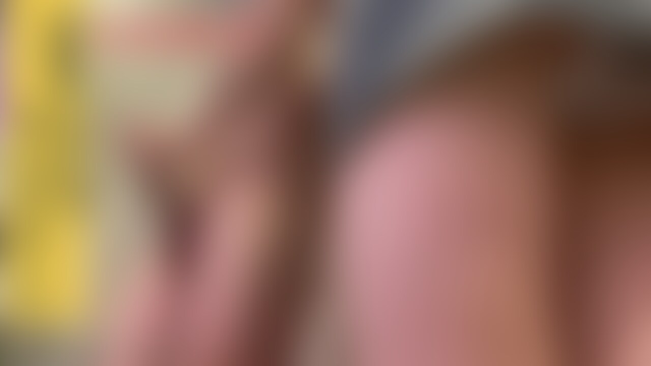 【見せパンだから恥ずかしくないもん】な彼女がノーパンで逆手亀頭責め手コキ射精させる日本素人hentai【ゆなぱんちゃんねる】 (2/2)
