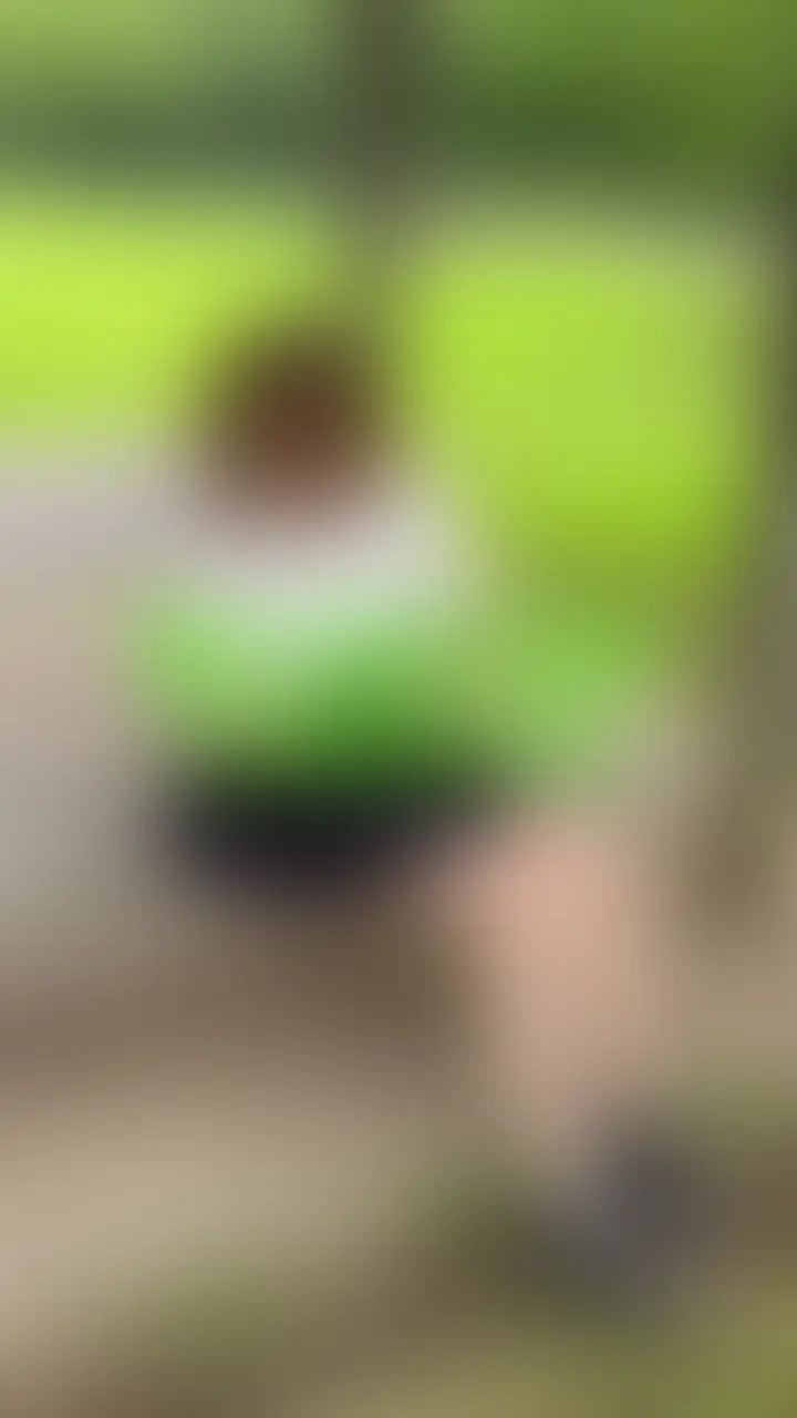 アップし忘れた最初の撮影動画です。新人モデルのシホちゃんは男性と最後までした事がないそうです。ならば先ずは汚い包茎チンポをお口に入れてみた！ (2/2)