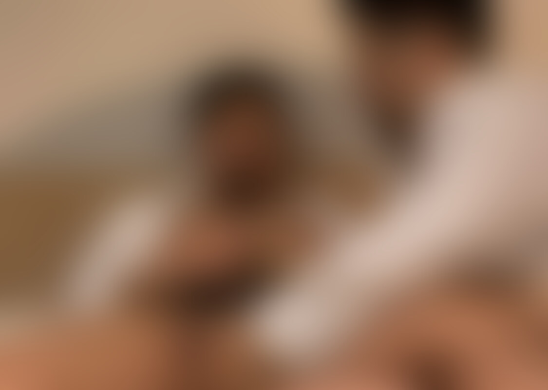 21歳の翔君に40代の大吉が生肉棒でアナル遊びをしました。歳の差セックスを是非お楽しみください。本編は顔にはモザイ... sample 1