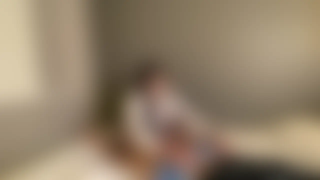 【電気あんま】OLにパンツを精子でぐちゃぐちゃにされながら手コキや電気アンマで搾精されるマゾ② (2/2)