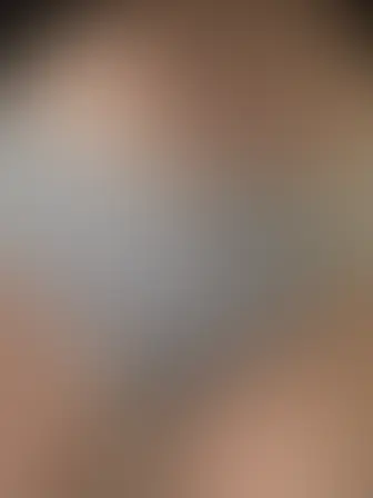 ぽぽぽ🌼(🥰女子大生の下着姿🥰)「ぽぽぽの今日のパンツです🥰🥰 青の染みパンツ😅😅 クロッチ汚れはプラン加入で見れますよ🥰」の投稿サムネイル