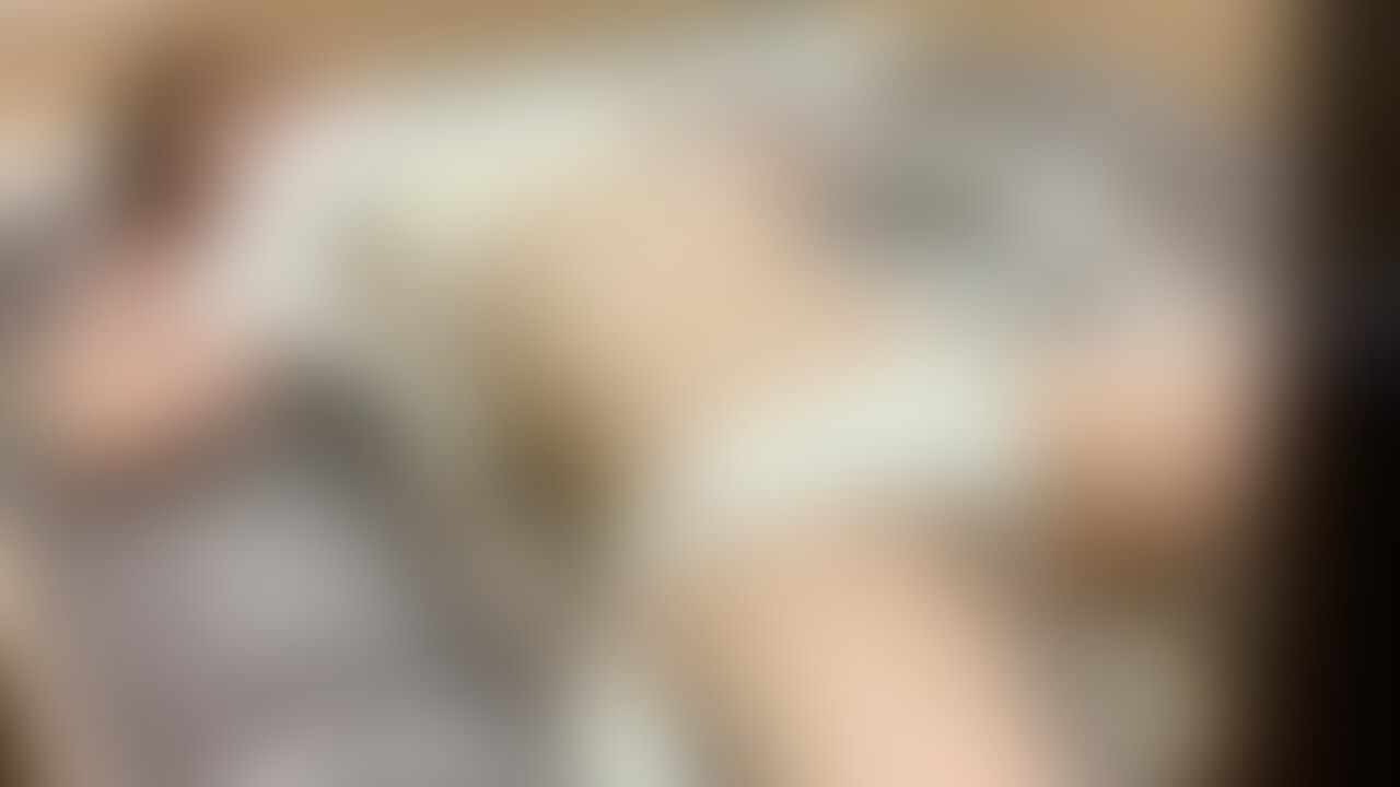 こんばんは😊
ゴム無しえっちして中にいっぱい出されちゃいました🥰
明日は別画角のショート動画を投稿します!
そして土日は潮吹き動画🫣 (2/2)