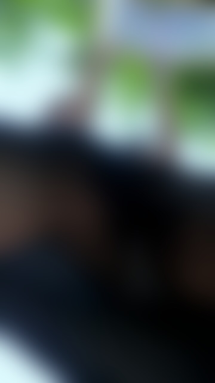 この動画は2024/07/13にYouTubeに投稿した、
【下着紹介】生理4日目のパンティとシアーな黒ブラウス&スカートのコーデ♪｜Women's underwear on the fourth day of menstruation try on haul
https://www.youtube.com/watch?v=Zuccr5Hbbco
こちらのファンクラブ用えっちバージョンです。後半におまけの動画を付けて長尺動画にしています。YouTubeではお見せできなかったスカートのなかをバッチリ見ることができます。初夏の爽やかな日差しのなかでゆうちゃんが無防備に果実を摘む姿を楽しんでください。ちなみにこの日は生理4日目でした。生理用ナプキンを装着しています。 (2/2)