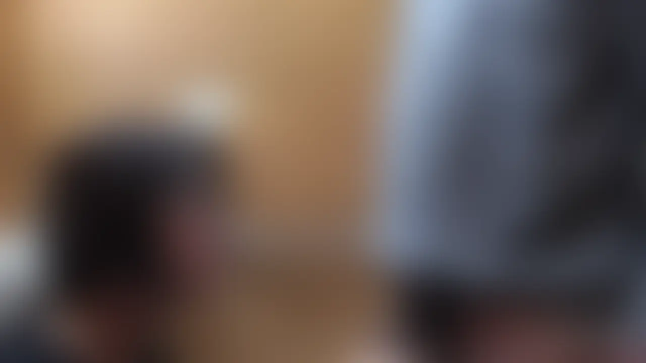 フル動画でどーぞ ❤️「また頼むよ!いつもの」 隣組のおじさんから 近所トイレで終わらない関係 (2/2)