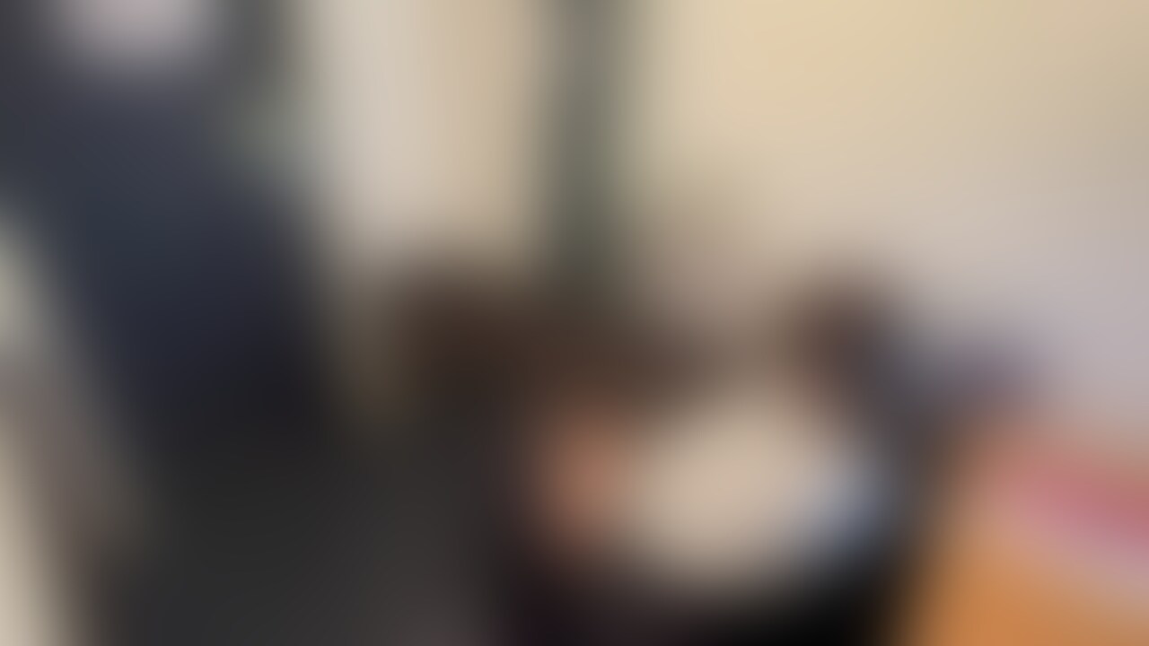 フォロワーさんの目の前でオナニーして生脱ぎおぱんちゅプレゼントしたときの動画です❣️
太ももに精液ぶっかけてもらったら過去みてきた中で1番精液出ててびっくりした❣️ (2/2)
