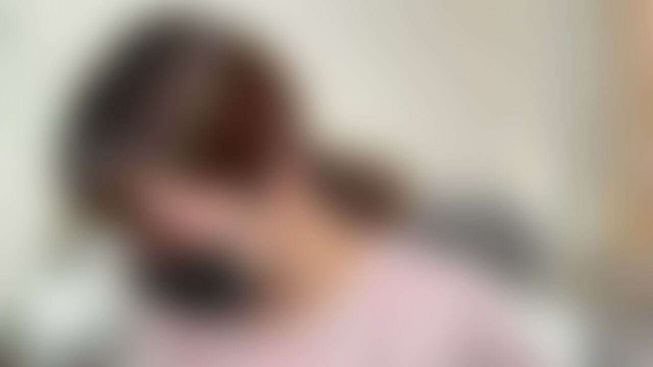 【みれい 20 歳】

みれいさんのライブ配信動画です
生配信だと、1 回の有料配信を視聴すると、おおよそ平均 5,000 円の課金が必要です！
また、見逃してしまうとその配信は２度とみることができません！
【スタンダードプラン】以上では、同じ金額で過去の配信が【見放題】となっています
生配信では みれい さんへコメントでリクエストもできちゃいます！
ぜひ生配信でも応援してください！

【この動画について】
・配信日 2025年2月20日
・無料枠配信
・ご視聴は【ライトプラン】【スタンダードプラン】【プレミアムプラン】のご加入をお願いします
＊各プランの説明はプラン概要をご覧ください

※動画、写真の無断転載は著作権侵害となり、10年以下の懲役もしくは1000万円以下の罰金、またはその両方が科されます
発見次第、掲載サイトへ連絡の上、発信者情報開示請求等の法的措置を取らせていただいております。 (2/2)