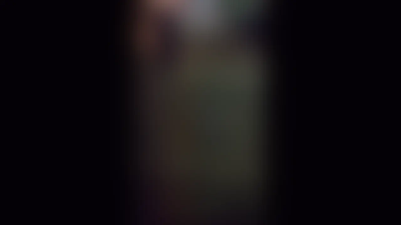ナンパとトークシーンです。
めっちゃ深ぼっていきますけど、警戒心やばいです笑 (2/2)