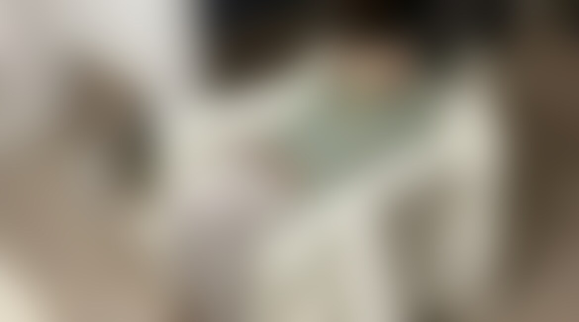 スケスケ羽織で素人男性を誘惑したら大興奮に！ (2/2)
