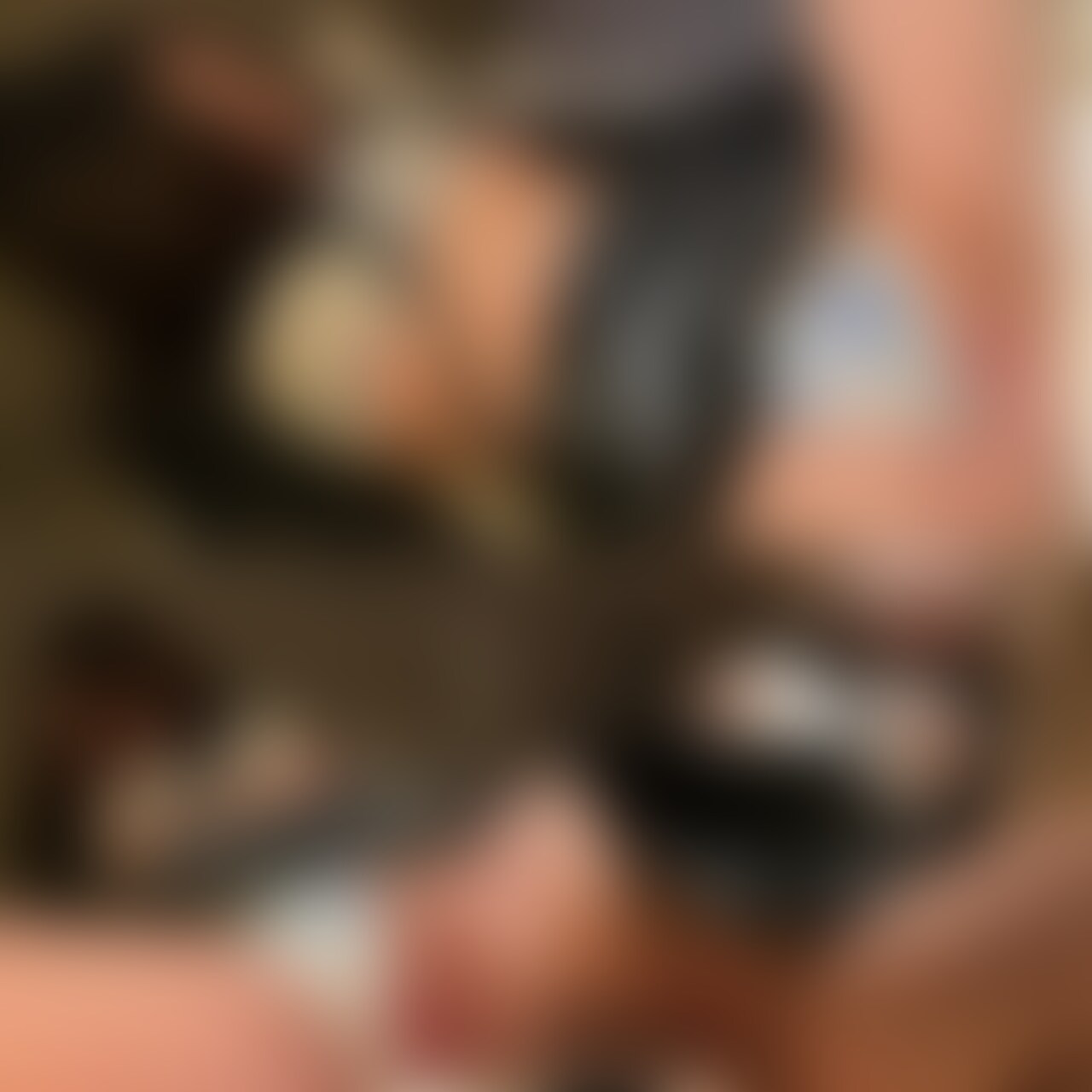 【顔出し】クリで遊ぶの楽しいい
おもらし止まらないGカップ美女 (2/2)