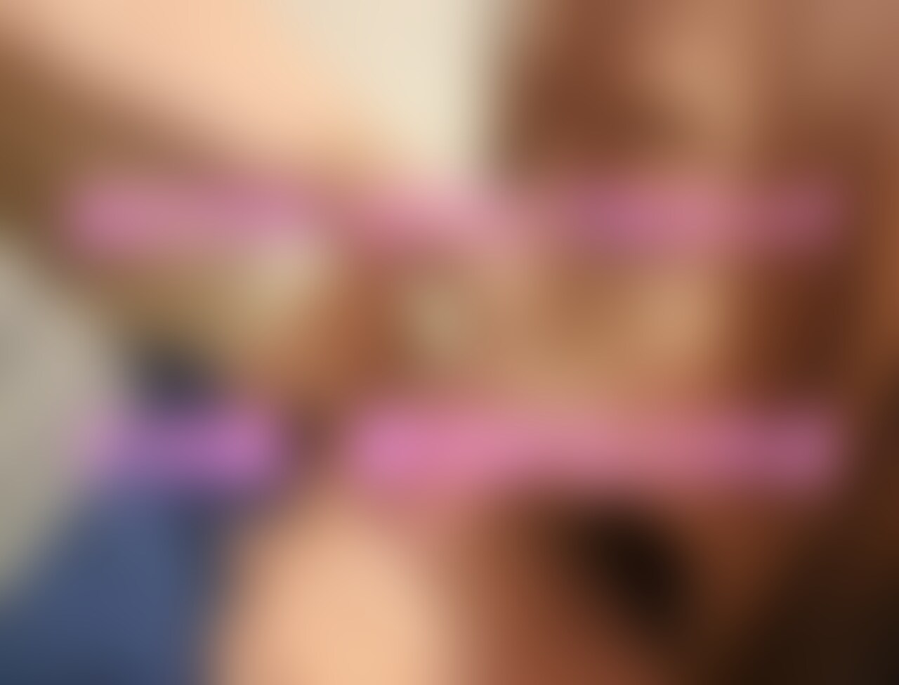 奥さんにお口でサービスしてもらって、その後後ろから入れる動画です😍
他の動画を色々見て、どうやったらエロい動画が撮れるか勉強してみたのでみなさん見てみて感想もらえるとうれしいです😆
この衣装もファンの方に買ってもらったのですが、かわいくていいですよね😍
単品でもワンコインに設定しているのでぜひ見てください!
よろしくお願いします😆 (2/2)