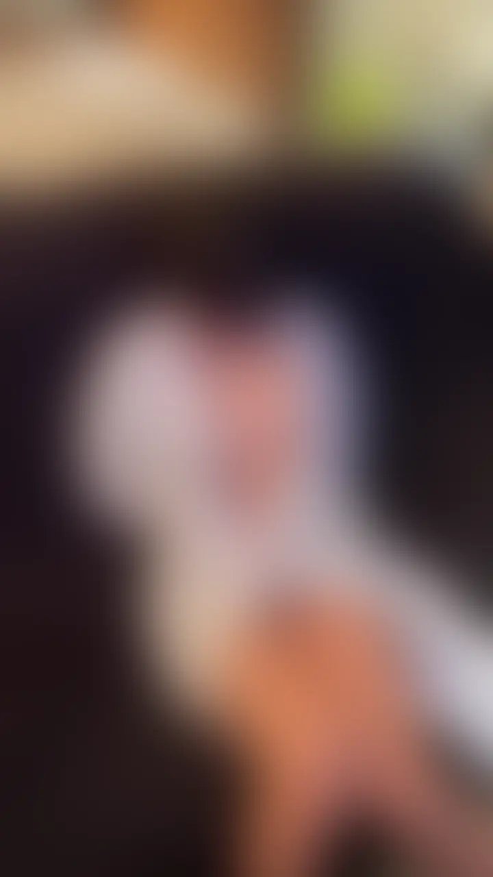 裏垢男子に対戦を申し込んできた◯◯歳の女の子
対戦を申し込まれたら僕も全力を出すしかないでしょうww
中イキ未経験みたいなので、中イキ開発をした後はおもちゃで、おち◯ち◯でひたすら突いてたくさんアクメ決めさせてあげました☺️ (2/2)