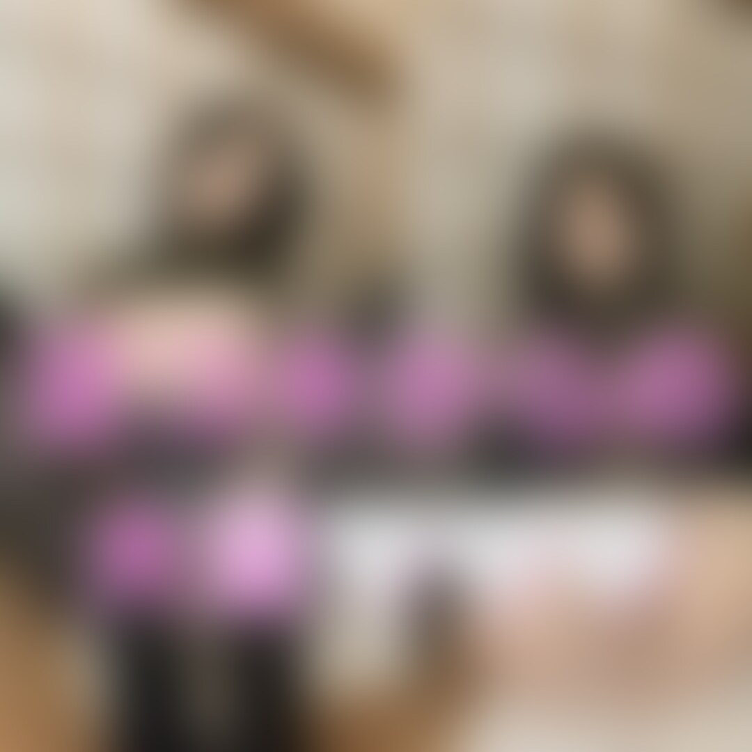 やっほーいもこだよ🥰
お待たせしました今週のプラン動画は✨
黒タイツで足コキからの最後は勢いよく…大量放出オナニーです🙈💞💕💗
足でディルドをしごいてるときから興奮して息荒くなってるのわかるかな?🫣💗
いもこ攻めるのも好きなの🥰
えっちすぎて引かれないか心配だけど今回は特に一緒に気持ちよくなれるような動画になったと思います…💗
ガチャ期間中はコメントオフにしてるのでメッセージで感想教えてくれたら嬉しいです🥹 (2/2)