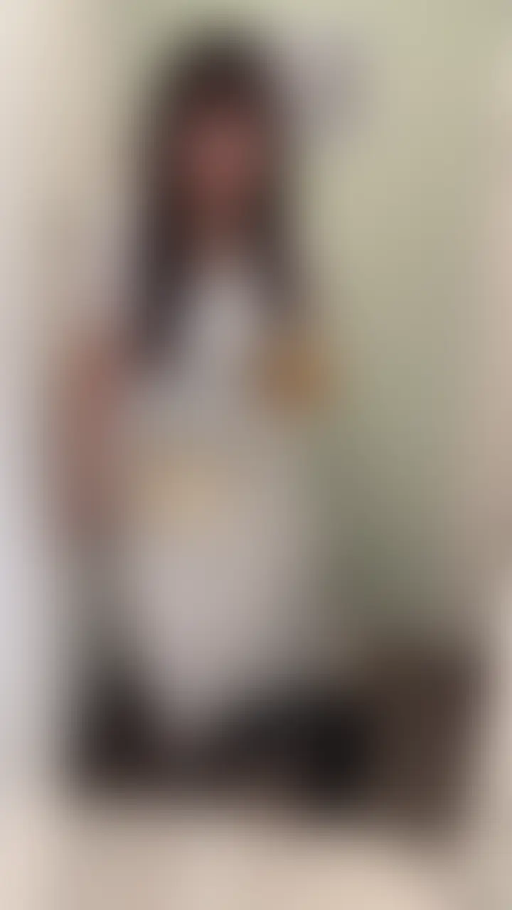 デリヘルにて、ことのちゃん。
サービス満点!
鼻筋が綺麗に通った可愛い女の子。
どエロいおっぱいに挟まれてきました。
中出しも決めて満足出来ました!!! (2/2)