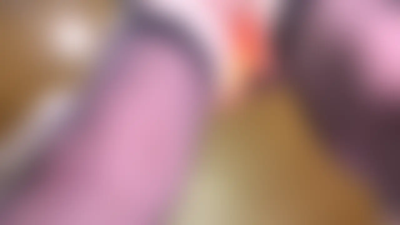 バチカン痴獄「こんなの聞いてません…」03　【人権無視、モノ扱い、只々痛そうな手マンの連続】ここは人間性を踏み砕く恥ジョクとサディズムの牢獄か
不夜城大東京のネオンの海の底
深い闇の中にある組織が息をひそめて 活動していた
あらがえぬ事情のために名前を棄て
人間である事を棄て苦痛の海に溺れる 美女の群れ
さまよえる闇の魂どもが行き交う地獄の交差点
集まった客はほぼ50代60代の男で、女性の尊厳を踏みにじることが趣味の悪鬼！
壇上の2人の若い女性に許可もなく会話もなくただただ貪る！
痛々しい手マンがおぞましく、そもそも快感を与えるつもりなどさらさらなく触りたいだけの、もはや痛ｷﾞｬｸ責め！素人童貞も紛れており、他人に愛情を注いだことがないであろうその荒々しい手つきは現代社会の闇をあらわしていいる。
ささくれたった汚い指、肉体労務で汚れたゴツい手が四方八方から伸び、美しき裸体が侵食される姿は圧巻。
地下イベント潜入ルポタージュの決定版。

分数10分58秒
映像サイズ　1920×1080
ビットレート　6000kbps
ファイルサイズ502MB (2/2)