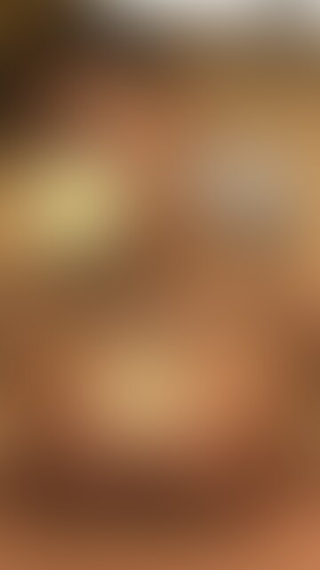 皆様こんにちは。
いつもありがとうございます。
今回は「恍惚の表情でドヤ顔パイズリをする有○架純似の迫力Gカップデカパイ女」になります。
もはや画像が全てを物語っていますね。
顔は有村架純似の可愛い系ですが、
顔に似つかわしい区内圧倒的かつ迫力のある巨乳、いや爆乳!
そしてこの自信たっぷり、余裕たっぷりのドヤ顔でのねっとりズリュズリュッとした最強パイズリ!!
溢れんばかりのデカパイGカップでしっかり挟み込み、
下から上へ舐るように持ち上げ上下に激しくグラインド。
視覚的にも肉体的にも最高のパイズリでした。
途中、淫語プレイではないですが「パイズリ気持ちいい?」等のセリフも言ってくれる始末。
フェラチオピースも入ってます。
よろしくお願いいたします。 (2/2)
