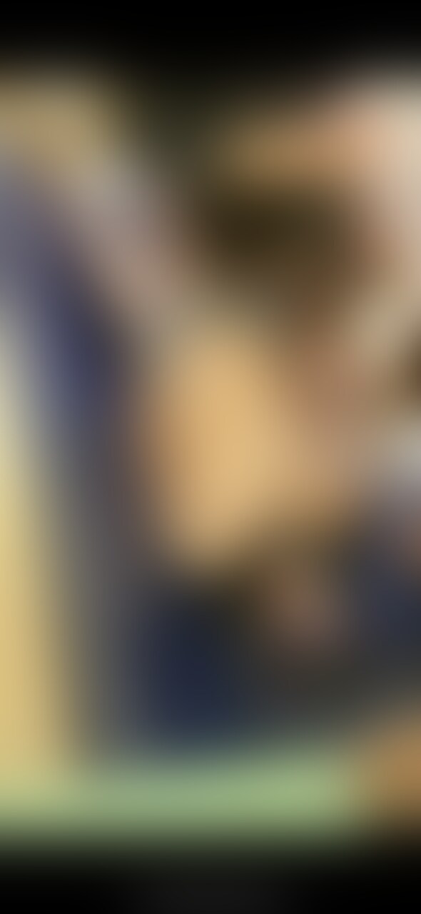 なかよしららちゃんと床暖椅子に座ってたけど、なんか不良品みたい。いろんなところを触って直してみようとするけど、、🥲 (2/2)