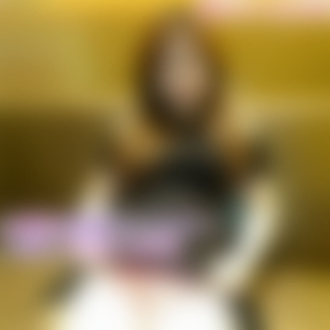 【顔出し】小柄な性欲モンスター人妻とNTR中出し(30歳 パート)
⭐️No.100の奥さま⭐️
⭐️かなり性欲過多な欲情奥さまと出会いました
会話の7割は下ネタで四六時中エロい事ばかりの変態さんです
旦那は淡白系なので当然欲求不満が炸裂😍
隠れて他人棒で性欲満たしてます
快感で生ハメに溺れ中出しまで受け入れ
いつ妊娠してもおかしくない状態😍
ヤリまくりの奥さまです❣️ (2/2)
