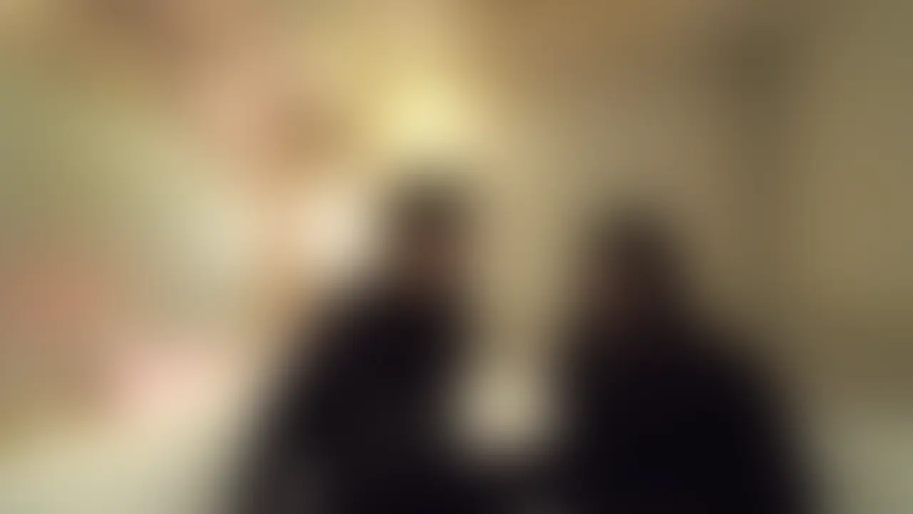 今回の女の子は顔も声も可愛くてしかも爆乳の看護学生ちゃん。
会う前にDMや電話で軽く調教してたから会ったら既に気持ちが高まってて乳首軽くいじるだけで可愛い声出しながらビクビク状態。バイブやTENGAEGGでクリとマンコいじめたら何度も何度もイキまくり。チンポしゃぶってる顔がエロ可愛すぎました。 (2/2)